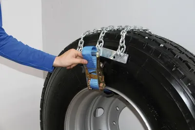 Produktbild von SnowDrive Schneeketten Satz 185-R16 185-75-R16 185-80-R16 195-R16 195-75-R16 195-80-R16 205-R16 205-75-R16 205-80-R16 215-R16 215-75-R16 215-80-R16