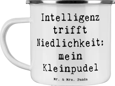 Produktbild von Mr. & Mrs. Panda Pott Spruch Niedlicher Kleinpudel - Weiß - Geschenk, Hunde, Familienhund, Hund, Teetasse, Pflegebedarf, Haferl, Liebhaber, Hunderassen Beschreibung
