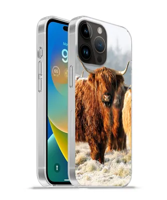 Produktbild von MuchoWow® Handyhülle Schutzhülle Hülle für Apple iPhone 14 Pro - Softcase Schottische Highlander - Schnee - Wald Silikon Softcase Handy Hülle - Umschlag