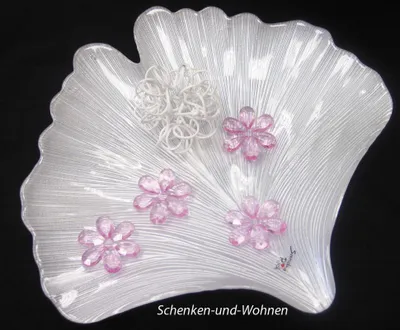 Produktbild von Glasschale -Teller blattförmig, Weiß mit Perlmuteffekt ca. 33 x 31 x 5 cm