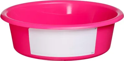 Productafbeelding van Voerbak 6 liter, roze met wit etiket (geschikt voor paarden, kalveren en schapen)