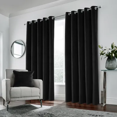Verdunkelndes Samt-Vorhangpaar mit Ösen, 168 x 229 cm, Schwarz