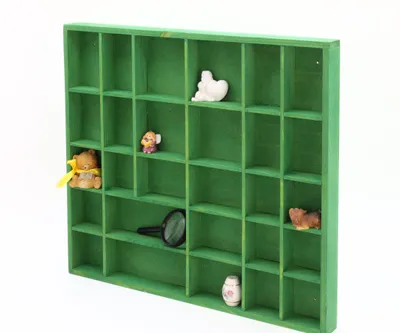 Produktbild von Woodweaver | Holz Setzkasten mit 28 Fächern | Grün | 40x45cmx3.5cm | Lagerung und Sortierung | Für Muscheln, Steine und Souvenirs | Geschenkideen