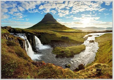 Produktbild von Wallario Wandbild Island Panorama Fluss  Berge und blauer Himmel, Größe: 70,30 x 100,30 cm, Poster mit weißem Kunststoffrahmen