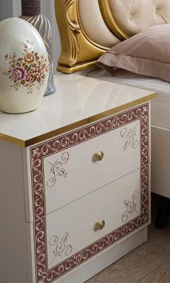 Produktbild von Barock Nachtkonsole Grace 2er Set in Beige / Golde