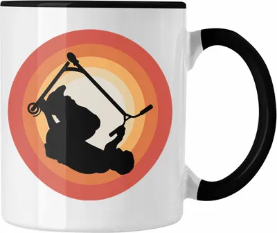 Produktbild von Trendation - Scooter Roller Fahrer Geschenk Tasse Scooterfahrer Geschenkidee Scooting Geschenkidee Jungs Profi Scooterfahrer Pro (Schwarz)