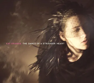 Produktbild von The Dance Of A Stranger Heart