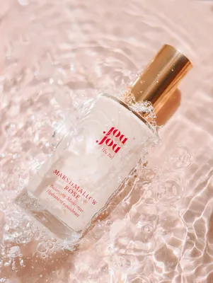 Produktbild von JouJou Botanicals Marshmallow Rose ausgleichende Feuchtigkeitscreme 50 ml