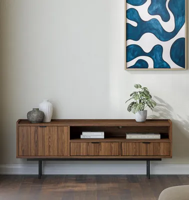 Image de AX LIVING Meuble TV bas Nordiva 150 cm en bois de noyer Warmia, style moderne