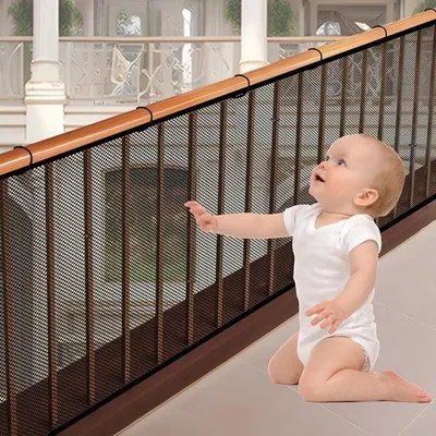 Zdjęcie produktu dla Uniqoos® Siatka ochronna 300 x 90 cm – siatka zabezpieczająca dla dzieci i zwierząt domowych, wykonana z wytrzymałego nylonu, o drobnych oczkach (0,5 cm), idealna do schodów, balkonu, łóżka, łatwa w montażu