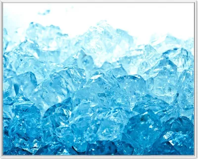 Produktbild von Wallario Wandbild Leuchtendes Eis in blau, Größe: 40,30 x 50,30 cm, Poster mit weißem Aluminiumrahmen