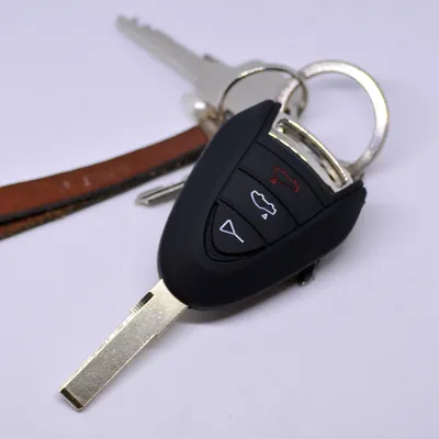 Produktbild von Auto Schlüssel Hülle Silikon Schutz Cover Schwarz kompatibel mit Porsche 911 997 987 Boxster Cayman Funkschlüssel 3 Tasten Funk Fernbedienung