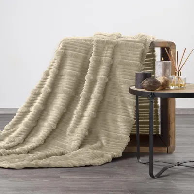 Produktbild von EUROFIRANY | Kuscheldecke - Decke - 150 x 200 cm - creme - mit 3D-Streifenstruktur