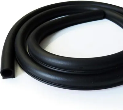 Productafbeelding van Rubberen Afdichtstrip - Deurafdichting - Auto Isoleren - Geluiddempend - 10 meter - Zwart