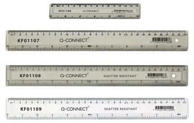 Zdjęcie produktu dla Linijka Q-Connect, przezroczysta, 150 mm / 15 cm / 6 cali, model KF01106