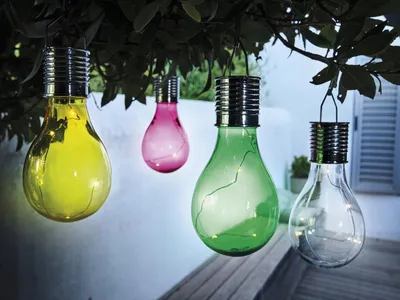 Produktbild von LIVARNO home Solar-Deko-LED-Leuchte gelb für Außen