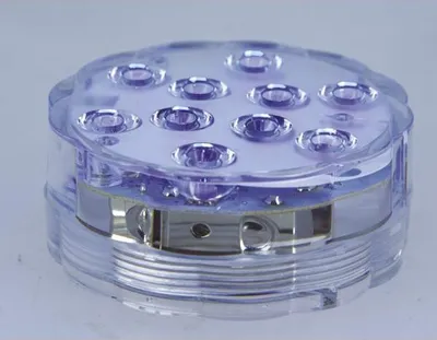 Produktbild von Packung mit 2 batteriebetriebenen Lampen – Display mit 12