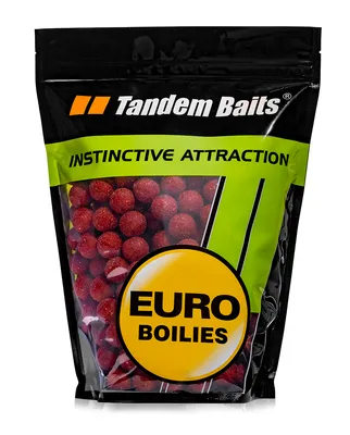 Produktbild von Tandem Baits Euro Boilies Erdbeere, Karpfen Angeln ohne Mühe, Köder zum Große-Fische-Angeln, Karpfenzubehör für Profis & Hobby-Angler 22 mm 1 kg