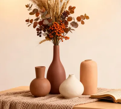 Produktbild von Omgoods – Set aus 4 Keramikvasen für minimalistische Dekoration