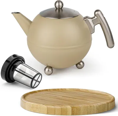 Produktbild von Doppelwandige Edelstahl-Teekanne Bella Ronde in Beige, 1,2 Liter, mit Teefilter-Aufsatz und braunem Untersetzer für länger warmen Teegenuss