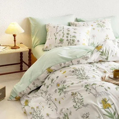 Produktbild von Famanu Bettwäsche 200 x 200 cm Grün Weiß Blätter Blumenmuster - Wendbar