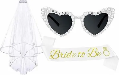 Productafbeelding van Bruidsfeestset, wit, met sluier, parelzonnebril en sjerp 'Bride to Be'