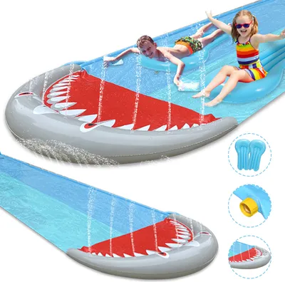 Produktbild von Jopassy Wasserrutsche Outdoor Sommer Rasen,550 * 145cm Hai-Stil Wasserspielzeug Garten Wassermatte, Wasser Rutsche mit 2xSurfbrett, mit eingebautem Sprinkler, Sommerspielzeug Kinder Erwachsene