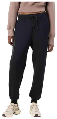 Produktbild von Sweatshirt Nike HV6779-010 für Damen