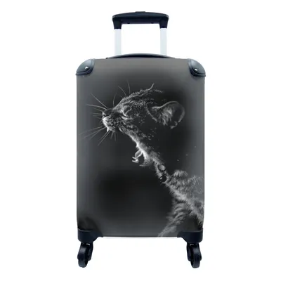 Produktbild von MuchoWow® Koffer Handgepäck Trolley Rollkoffer Kleine Reisekoffer mit 4 Rollen - Katze - Tiere - Schwarz - Weiß - Cabin Size < 55x40x23 cm & 55x40x20 cm - Fotokoffer - Kabinenkoffer - Boardgepäck - Reise-Box - Reisekoffer - Reisegepäck - Koffer mit Bild - Trolley für Kinder