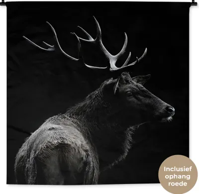 Produktbild von MuchoWow® Wandteppich Wandbehang Hirsch - Schwarz - Porträt - Geweih - Tiere 120x120 cm Tapisserie Dekoration Wandtuch - Modern - Baumwollgewebe