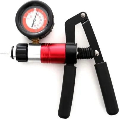 Immagine prodotto di Kraft&Dele KD10515 pompa manuale a vuoto per lo spurgo dei freni