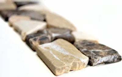 Produktbild von MOSANI Bordüre Marmor Naturstein beige Castanao Biancone MOSBor-BC1213, Steingröße 20-40x7mm, Mattenmaß 50x300mm, Bruchoptik matt, frostsicher, netzverklebt, Multi-Format, für Wand, Boden, Innen-, Außen-, Nass- und Spritzwasserbereich