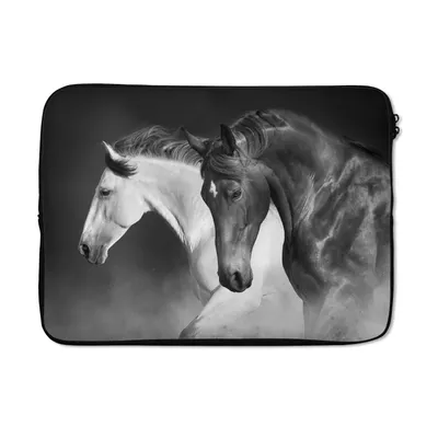 Produktbild von MuchoWow® Laptop Hülle 14 ZollPferde - Tiere - Schwarz - Weiß - Porträt Laptoptasche - Laptoptasche - Stoßsicher - Schutzhaube
