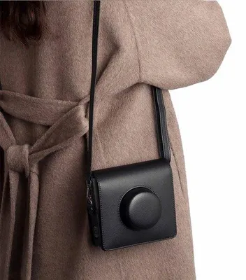 Immagine prodotto di Borsa retrò per fotocamera Instax Wide, fotocamera con funzioni di apprendimento, protegge le fotocamere digitali, borsa a tracolla stretta, nera, in pelle