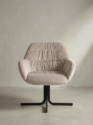 Produktbild von Loungesessel Samt Beige Design Clubsessel mit Metallbeine, Schalenstuhl gepolstert mit Rückenlehne, Cocktailsessel Lounge Armlehnen, Sessel mit Stoffbezug