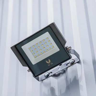 Produktbild von Forever Light Fluter Flutlichtstrahler Floodlight LED ASPIRE Außenbeleuchtung 10W 1100lm 230V IP66 Kaltweiß