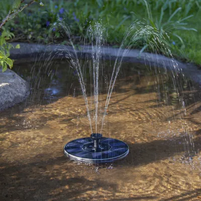 Immagine prodotto di Star Trading 482-82 Fontana solare a LED 'Fountain' in plastica, nera, LED RGB, circa 10x16 cm, 5 diversi attacchi, batteria ricaricabile, sensore crepuscolare,