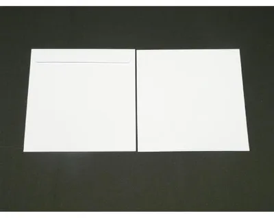 Produktbild von Briefumschläge 270x270mm 120g/qm haftklebend VE=250 Stück hochweiß