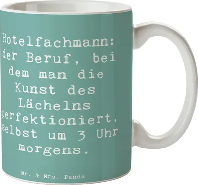 Produktbild von Mr. & Mrs. Panda Teetasse Spruch Hotelfachmann Lächeln - Meeresbrise - Geschenk, Hotel, Henkeltasse, Kaffeetasse, Geschenke mit Herz, Beruf, 3 Uhr morgens, Tasse, Becher