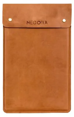 Productafbeelding van Negotia Leather Alpha | Laptopsleeve 13,8" Bruin