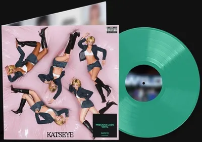 Zdjęcie produktu dla KATSEYE - WILD (Precious Jade Vinyl) (LP)