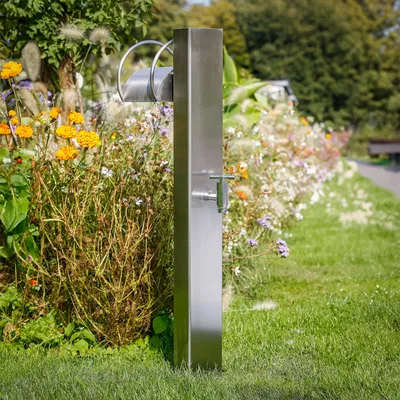 Produktbild von IDEAL Wasser Zapfsäule eckig | Edelstahl geschliffen | Mit Schlauchhalter