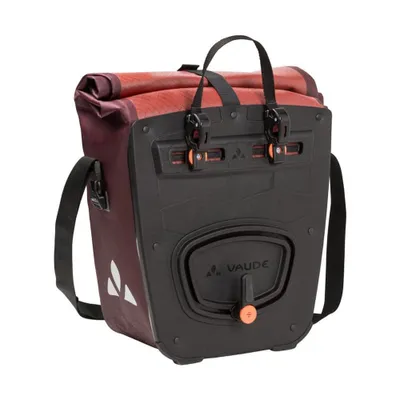 Produktbild von Vaude Aqua Front Fahrradtasche - Recyceltes Hauptmaterial, Farbe:redeva