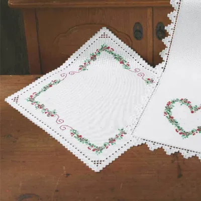 Obrázek produktu pro Permin Hardanger sada ubrusů "Hardanger Beeren", počitatelný vzor, 49x49cm, 27-1606