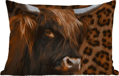 Produktbild von MuchoWow® Outdoor Kissen - Pantherdruck - Schottisches Hochlandrind - Design - 60x40 cm - Wetterfest - Lounge Kissen - Zierkissen - Kissen für Innenräume