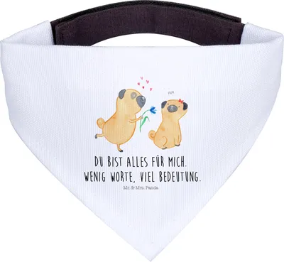 Produktbild von Mr. & Mrs. Panda Hunde-Halstuch Mops Verliebt - Weiß - Geschenk, Hund, Sprüche, Freund, Pure Liebe, Möpse, Tuch, Halstuch Für Hunde, Schal, Knuffig