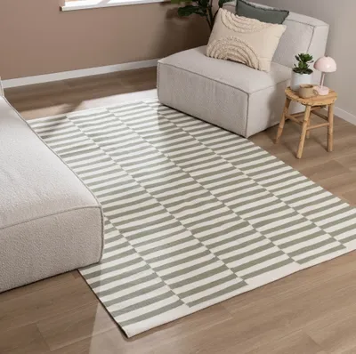 Produktbild von Baumwollteppich - Dazzle Blocks Grün Weiß - 140x200cm - Modern, Skandinavisch, Retro - Wohnzimmer, Esszimmer, Kinderzimmer, Schlafzimmer - FRAAI | Home & Living