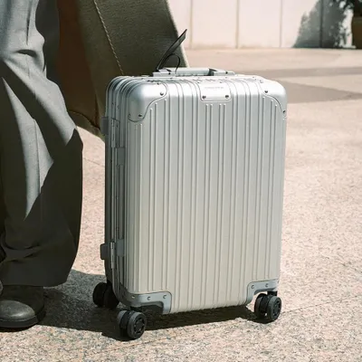 Produktbild von LUGGAGE ALUMINIUM - Hartschalenkoffer aus Aluminium mit TSA-Schloss und multidirektionalen Rollen