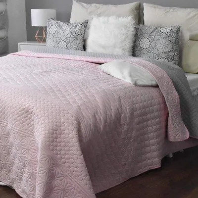 Produktbild von Famanu Bettüberwurf 240 cm x 220 cm und 220 cm x 200 cm - Wendbar, verschiedene Farben