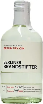 Produktbild von Berliner Brandstifter Gin 350ml 43.3% Vol.